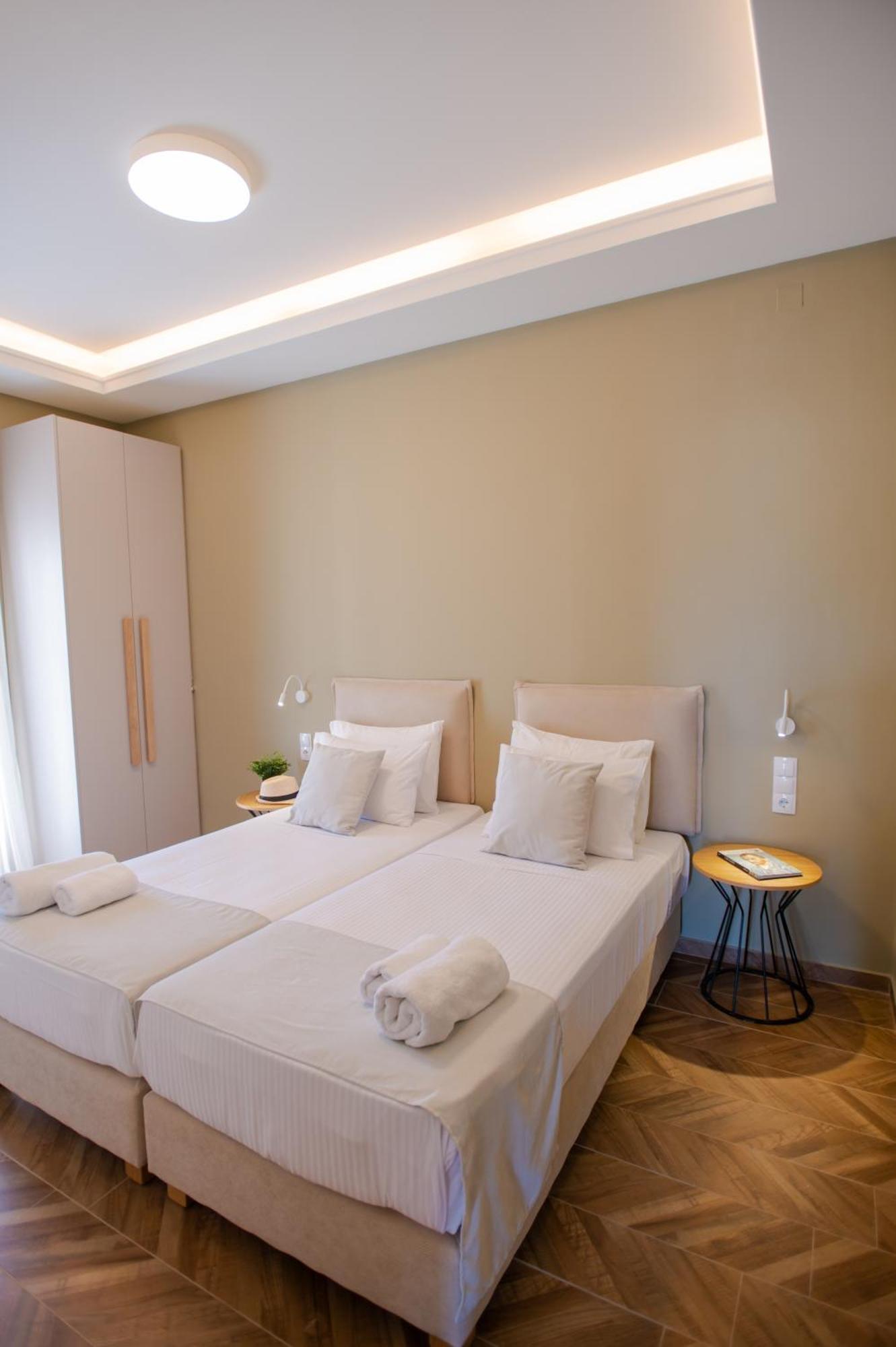 Marble Luxury Suites Картерос Екстериор снимка